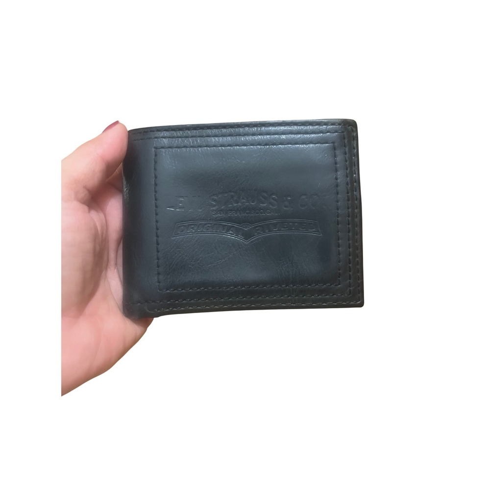 Levis Mens Black Leather‎ Trifold Wallet Embossed Logo ID Window Classic